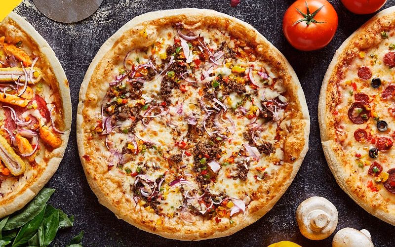 Quels sont les ingrédients de la pizza Funghi ?