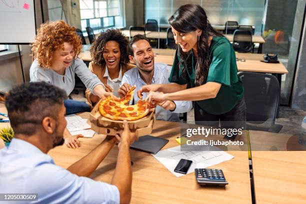 Who are mobile pizza?