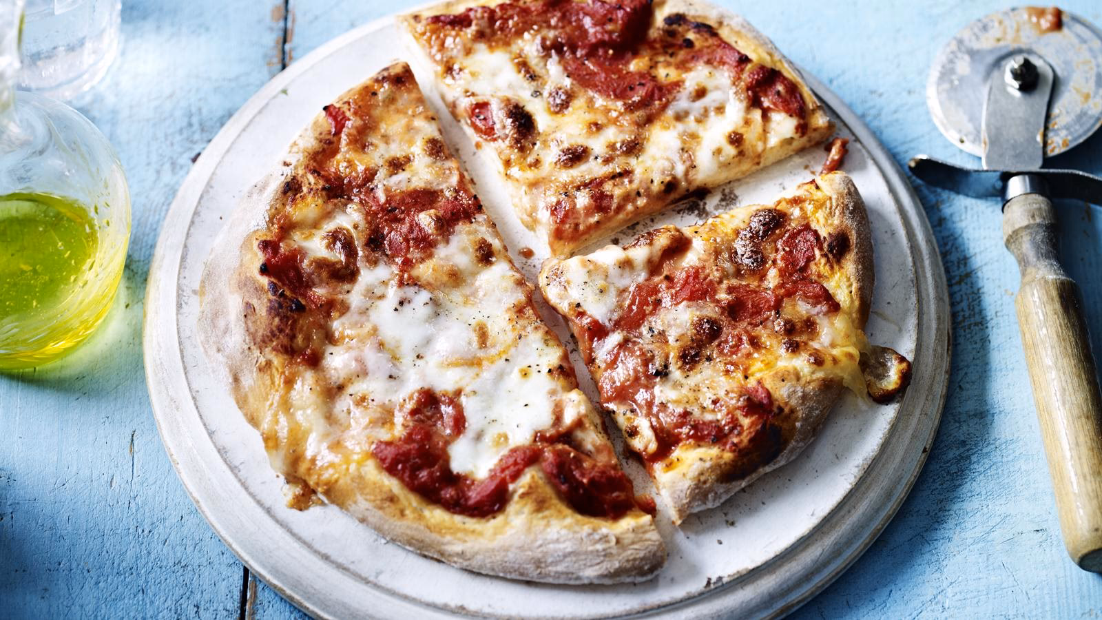 Are there any easy pizza recipes?