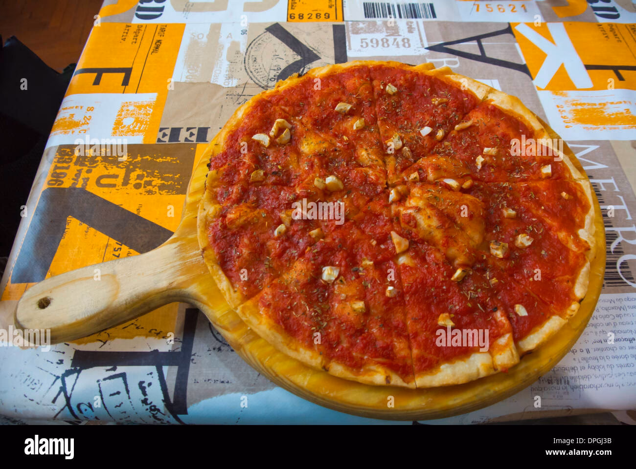 Does rosé pizza offer traditional New York style pizza?