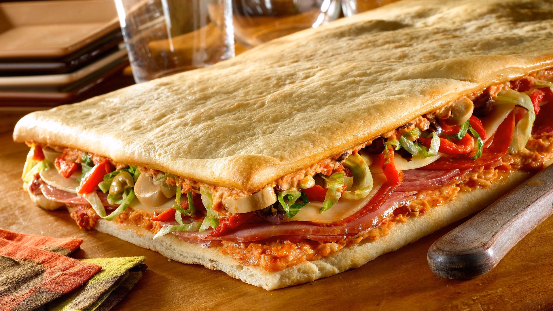 Can you make a sandwich out of pizza dough?