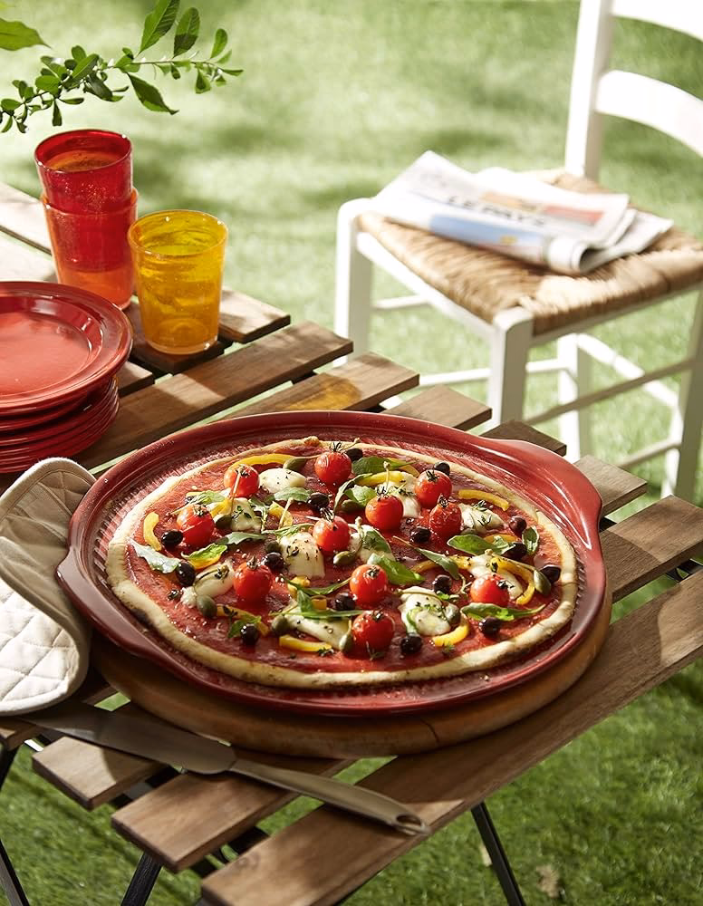 What is a pizza stone made of?