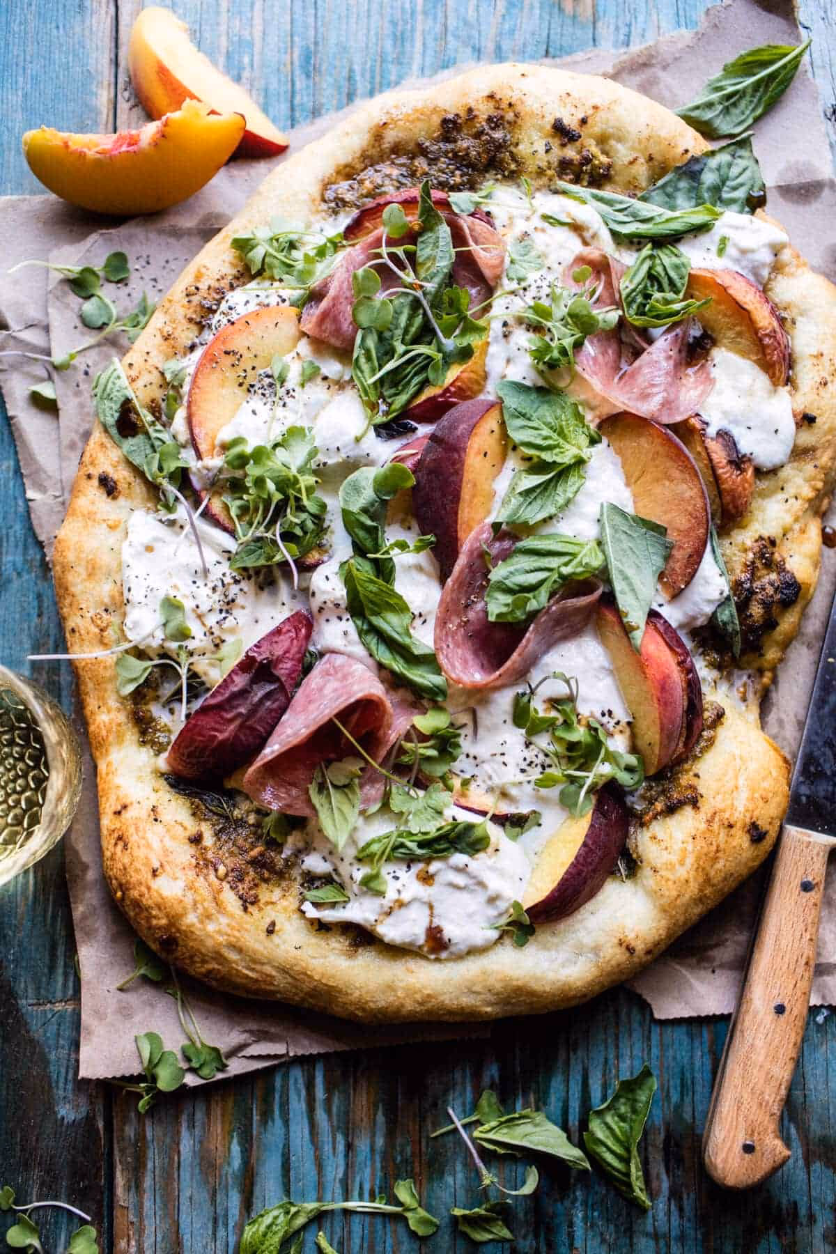 How do you make a Sweet Peach pizza?