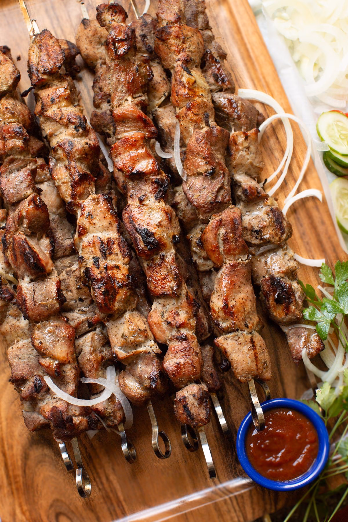 What is the difference between shish kebab and shashlik?