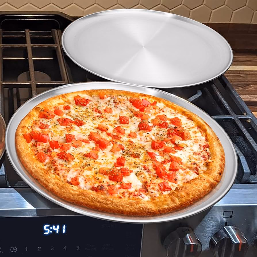 Which pizza trays are best for outdoor cooking?