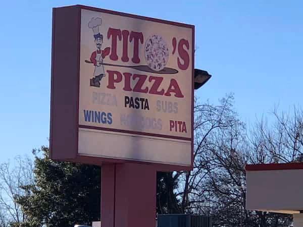 What time does tettos pizza & donair plus open?