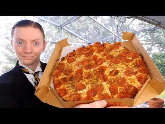 Is Pizza Hut a good place to eat pizza?