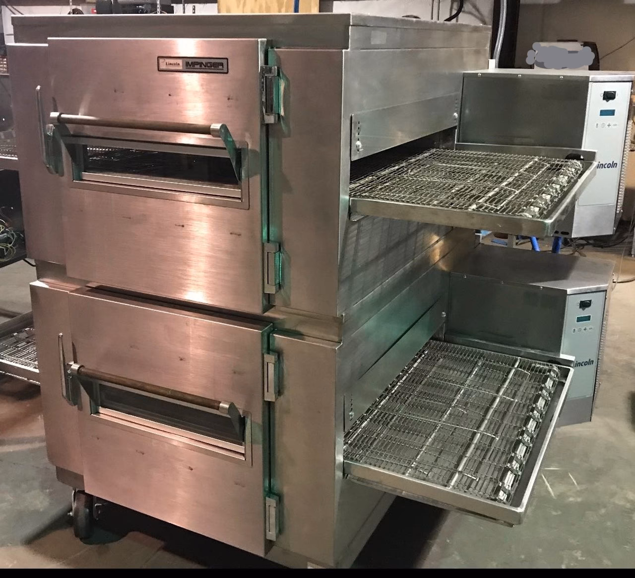 How much does a Zanolli pizza oven cost?