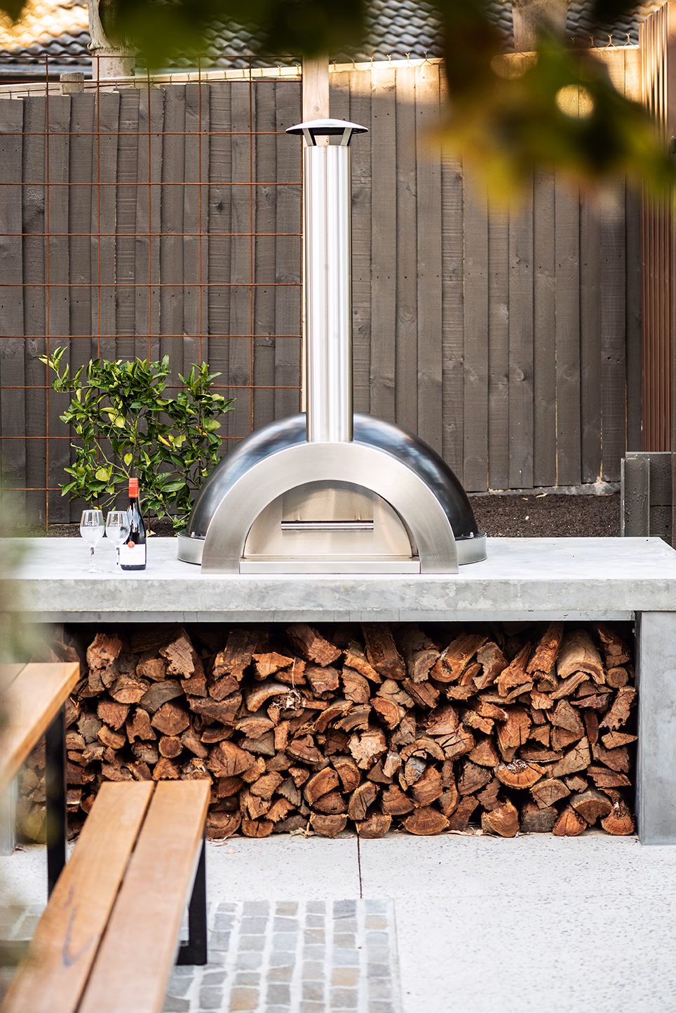 What is the best wood for a pizza oven in Perth?