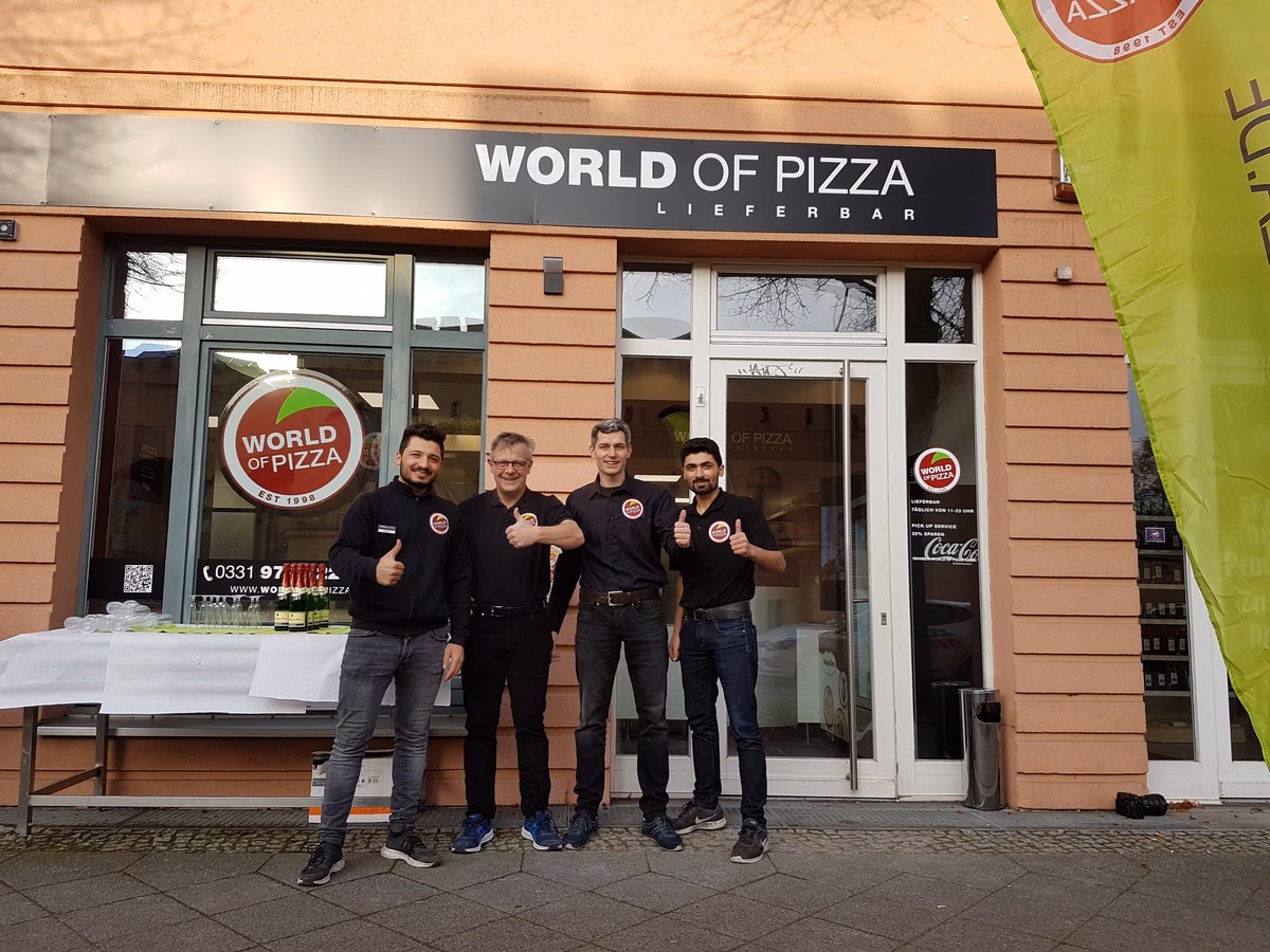 Was gibt es bei World of Pizza zu kaufen?